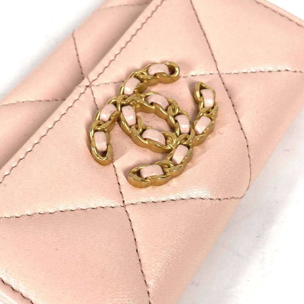 CHANEL Authentic Pink Lambskin Leather Logo Wallet - Picture 6 of 9